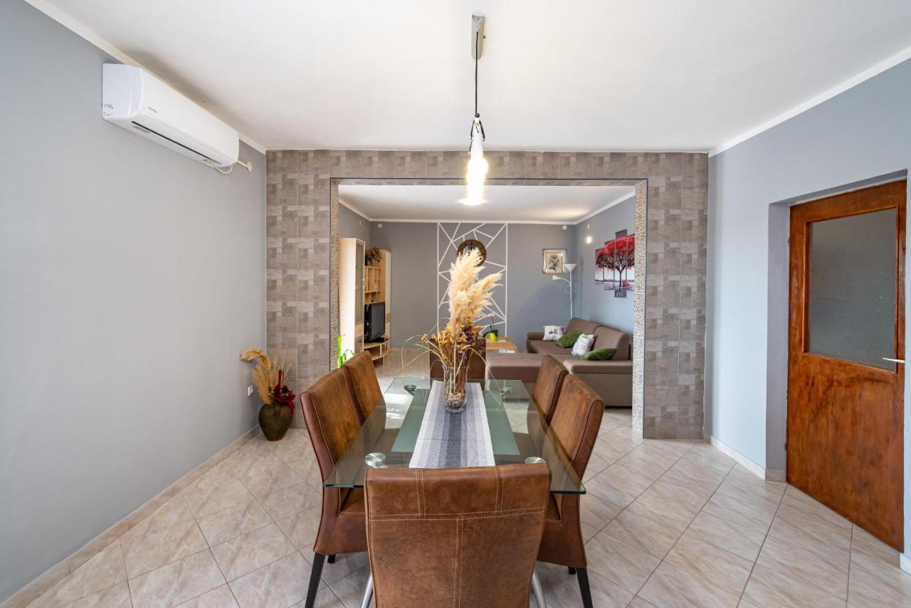 Apartment Thalia Zadar Exterior foto